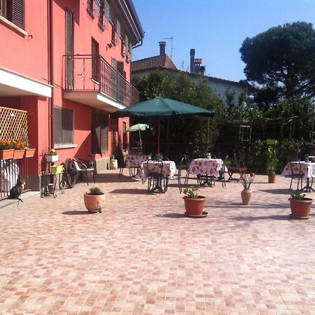 Agriturismo E Az. Agricola Ma.Mi เซล ภายนอก รูปภาพ